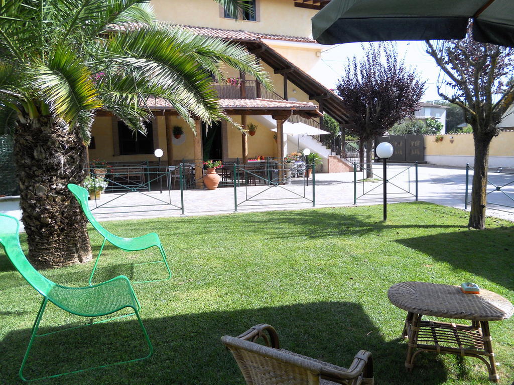 Residenza Cerci Hotel Валмонтоне Стая снимка