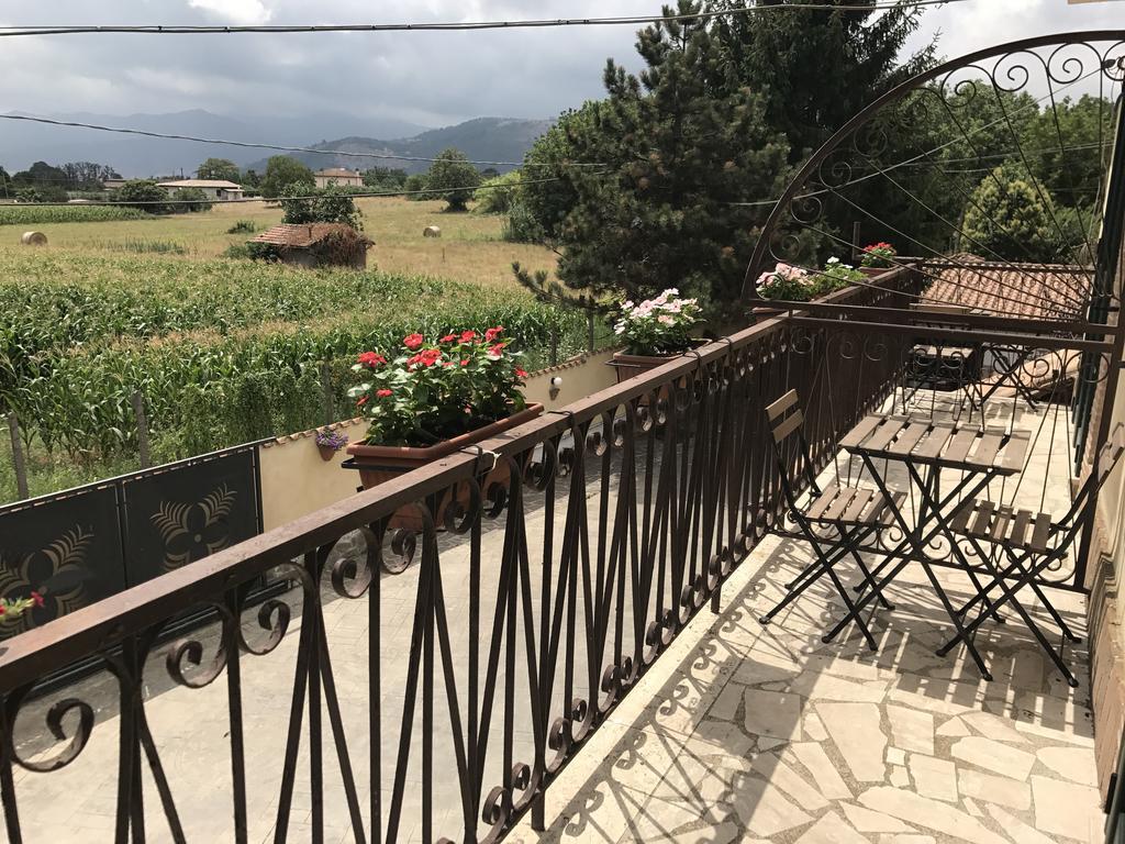 Residenza Cerci Hotel Валмонтоне Екстериор снимка